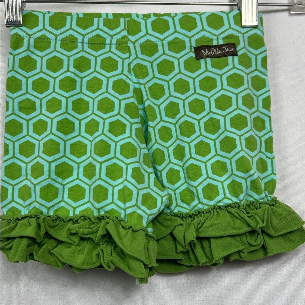 Matilda Jane Mint and green ruffled honeycomb print biker shorts size 6 EUC